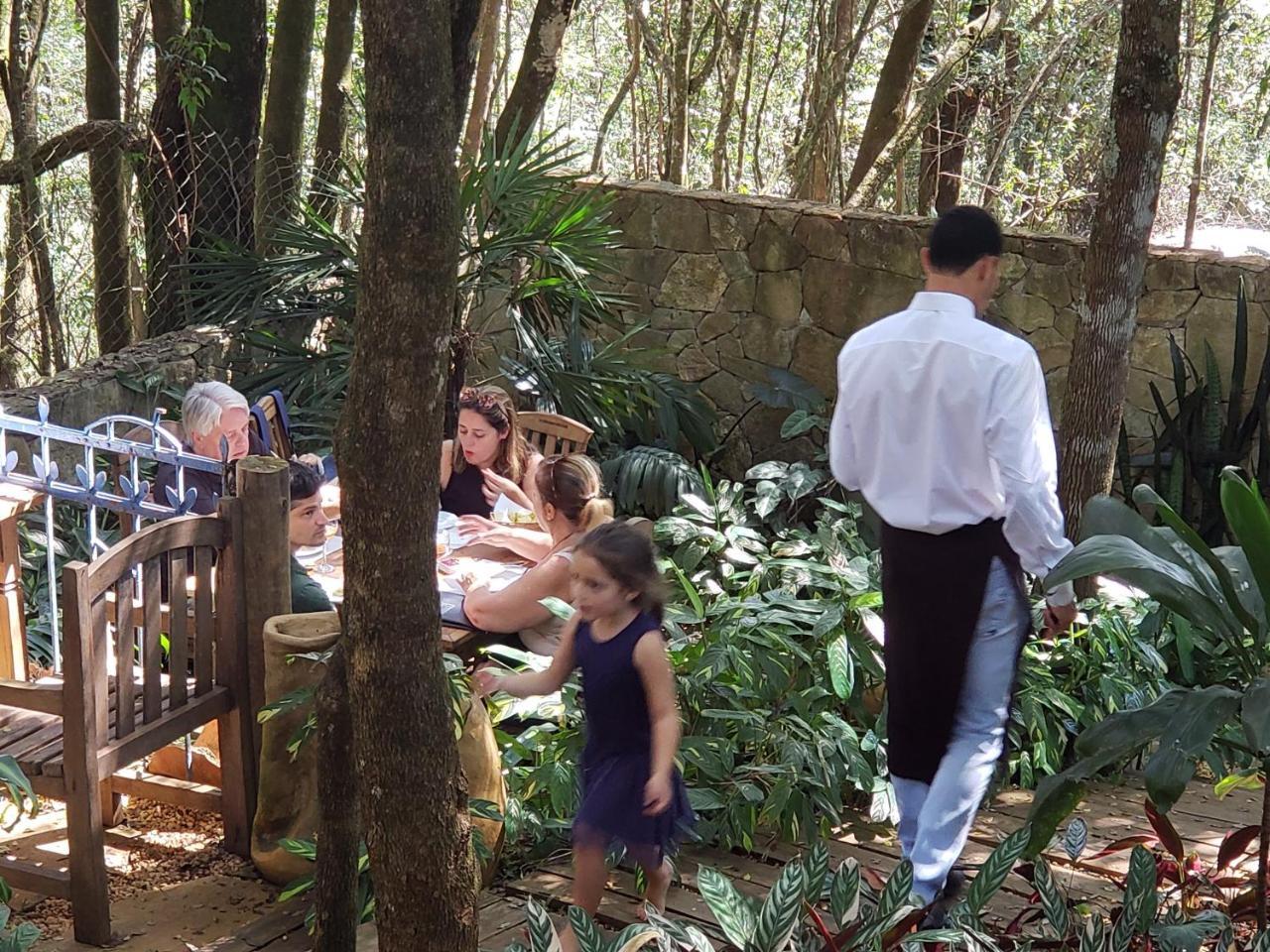 Pousada Casa De Abrahao Brumadinho Esterno foto